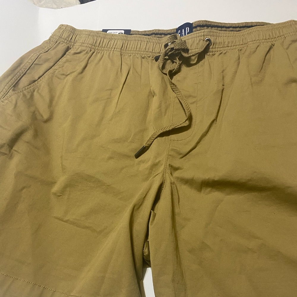 Gap mens pull on shorts size xxL antique bronze